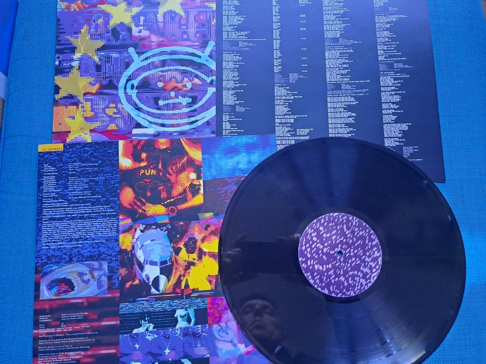 U2 Zooropa ORIGINAL Island U29 UK 1993 12" Vinyl LP ALBUM NEAR MINT