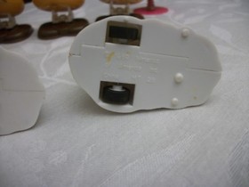 Vintage 1989 NES Nintendo Super Mario Bros Goomba 2" Figurine  Pop-Up Flip Toy