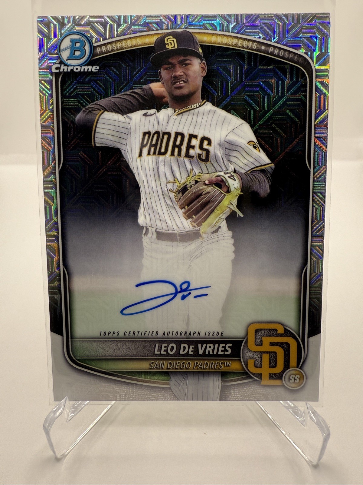2025 Bowman Chrome - Leo De Vries Mojo Refractor Auto