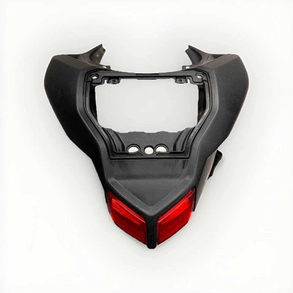 Carenagem traseira seção cauda central média 2012 Ducati Streetfighter 848 - Imagem 2 de 4