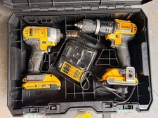 Dewalt Drill and Impact Screwdriver Set