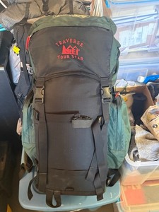 REI TRAVERSE TOUR STAR 45L Internal Frame Vintage Backpack - Day pack
