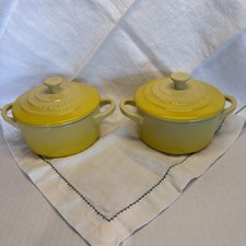 Le Creuset Mini Cocotte Soleil Yellow Stonewa...