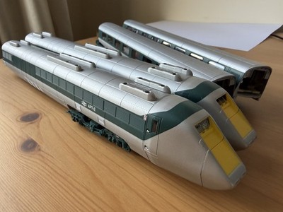 Rapido Trains UK gebraucht APT-E 4 x Wageneinheit