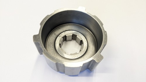 Porsche 915 Transmission Guide Sleeve 5th/Reverse Gear 915 302 405 01 - Picture 7 of 9