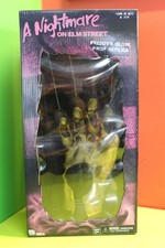 Freddy Kruger A Nightmare On Elm Street. Freddy s Glove Prop Replica, Sealed