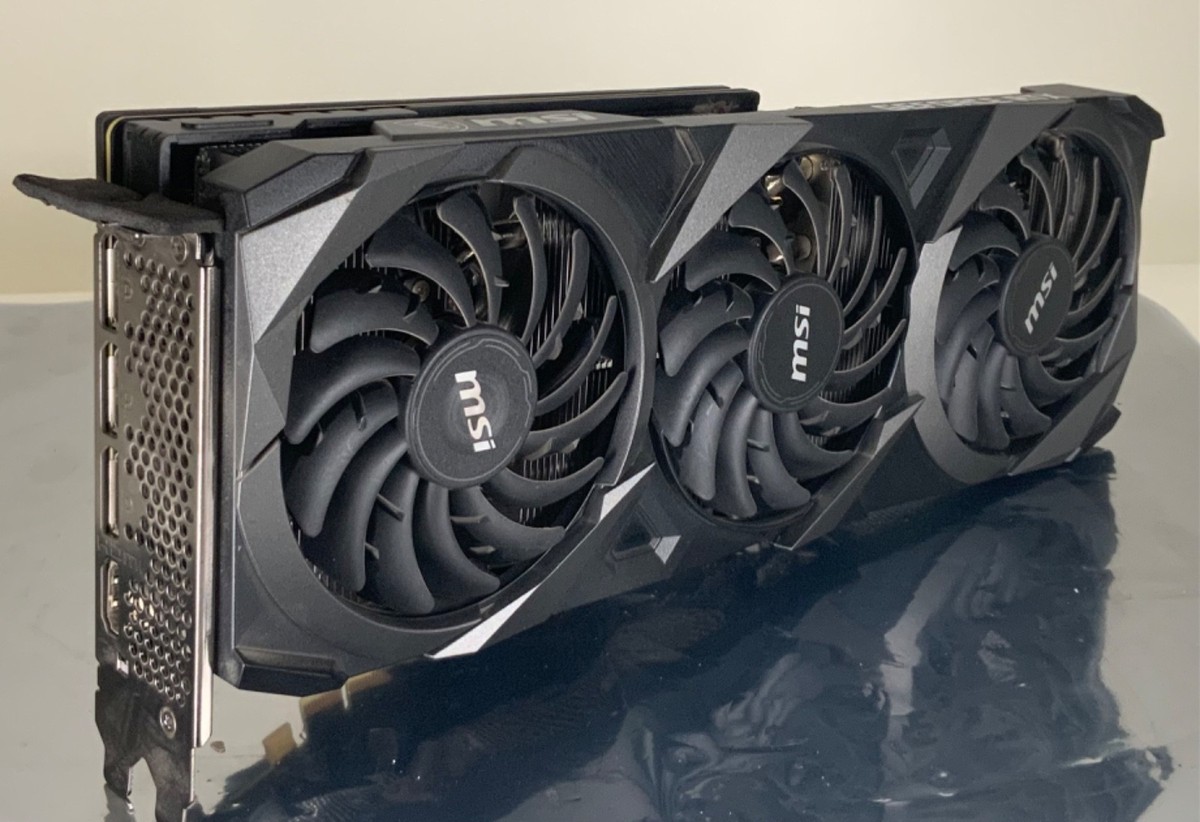 MSI Ventus 3 x GeForce RTX 3070 8 GB GDDR6 OC Graphics Card- Fast