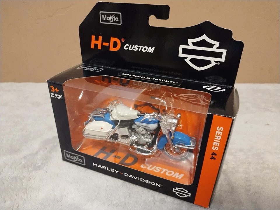 Maisto Harley Davidson 1966 FLH Electra Glide Series 44 1:18 Die Cast - 2025 Foto 4 de 4