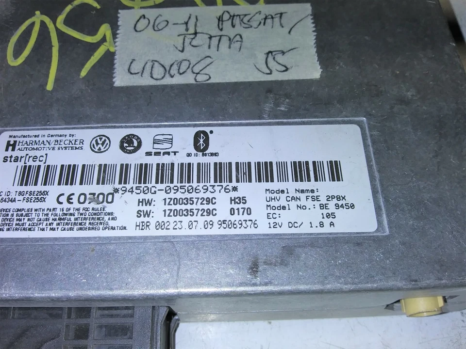 2006-2011 VW Passat or Jetta Bluetooth Control Module 1Z0035729C - Image 2 of 4