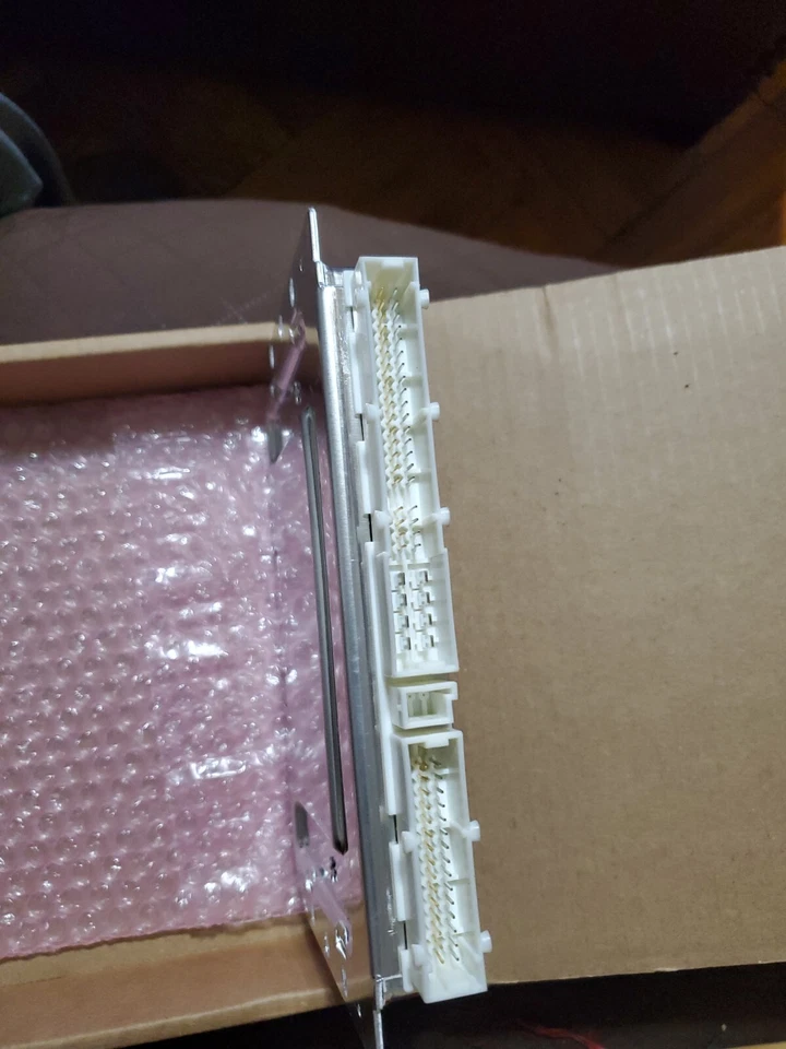 Módulo controlador de amortiguación activa DCM OEM MOPAR 2016-2017 JEEP GRAND CHEROKEE Foto 3 de 4