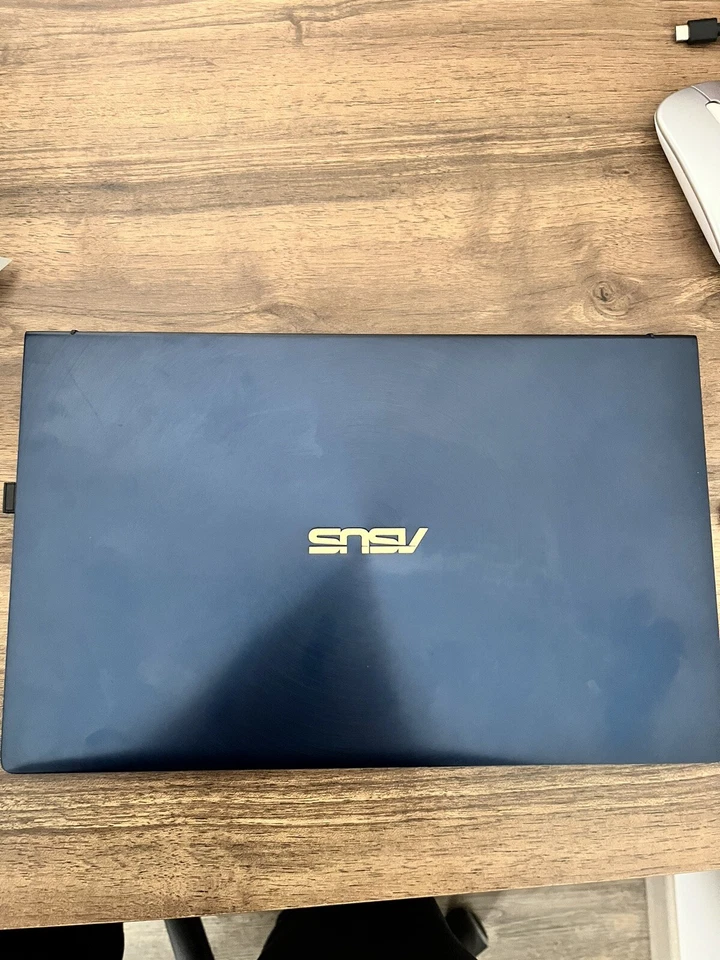 ASUS Zenbook UX434FLC 14” FHD/Intel i7-10510U / 16GB RAM / 512GB SSD/GeForce MX2 - Immagine 4 di 4