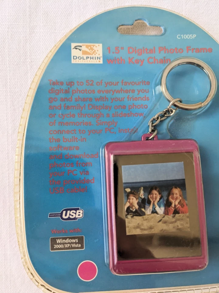 Digital Photo Frame With Key Chain USB Dolphin Not Tested - Image 2 of 4