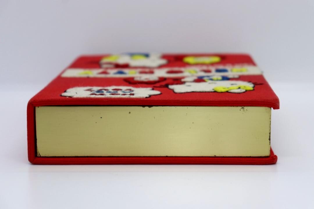 Olympia Le-Tan Hello Kitty Book Clutch Bag 20 (length) x 14.5