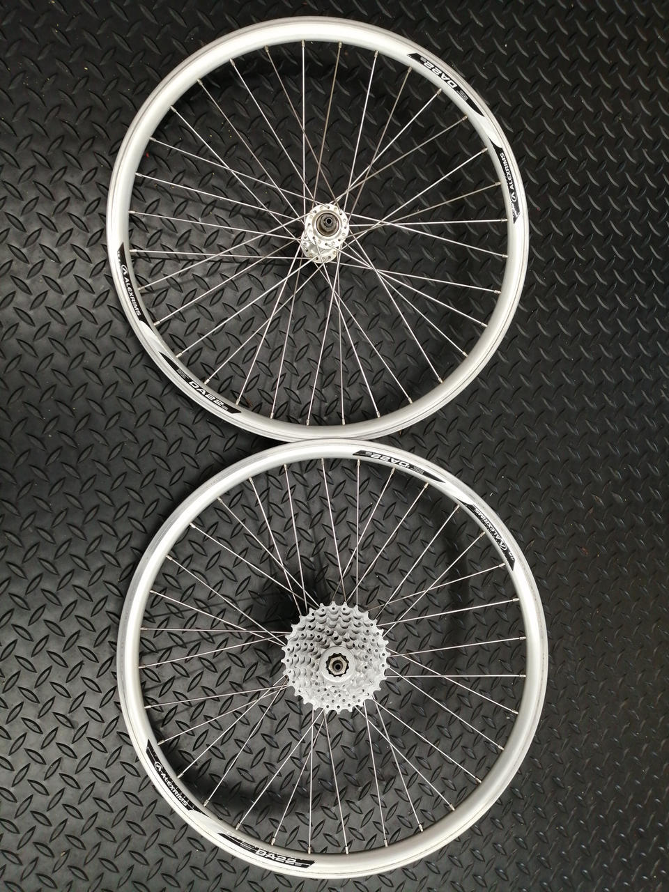 ALEXRIMS DA22　タルタルーガ純正ホイール　451　20インチホイール ALEXRIMS DA22 タルタルーガ純正ホイール 451 20インチホイール