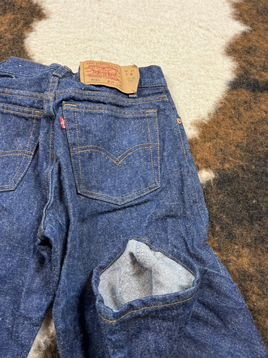 Vintage Levi's 701-0117 Made in the USA - Fit Button Fly