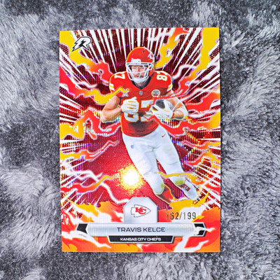 2025 Topps Resurgence Travis Kelce Crimson Surge Refractor /199 #49 Chiefs
