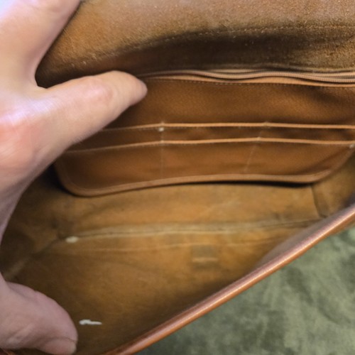 Vintage Dooney & Bourke Leather Crossbody Shoulder Bag/Purse Pebbled Brown - Foto 10 di 17