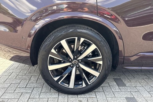 2025 Volvo XC90 2.0 B5 MHEV Plus SUV 5dr Petrol Hybrid Auto 4WD Euro 6 (s/s) (25 - Picture 15 of 24