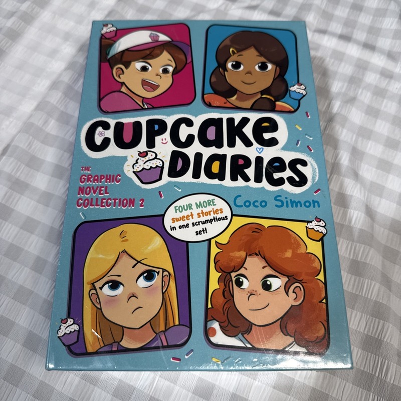 Cupcake Diaries The Graphic Novel Collection 2 (Boxed Set) NEW