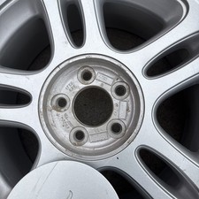 1996-1998 Ford Mustang Gt 17x8 Silver Wheel In Excellent Condition