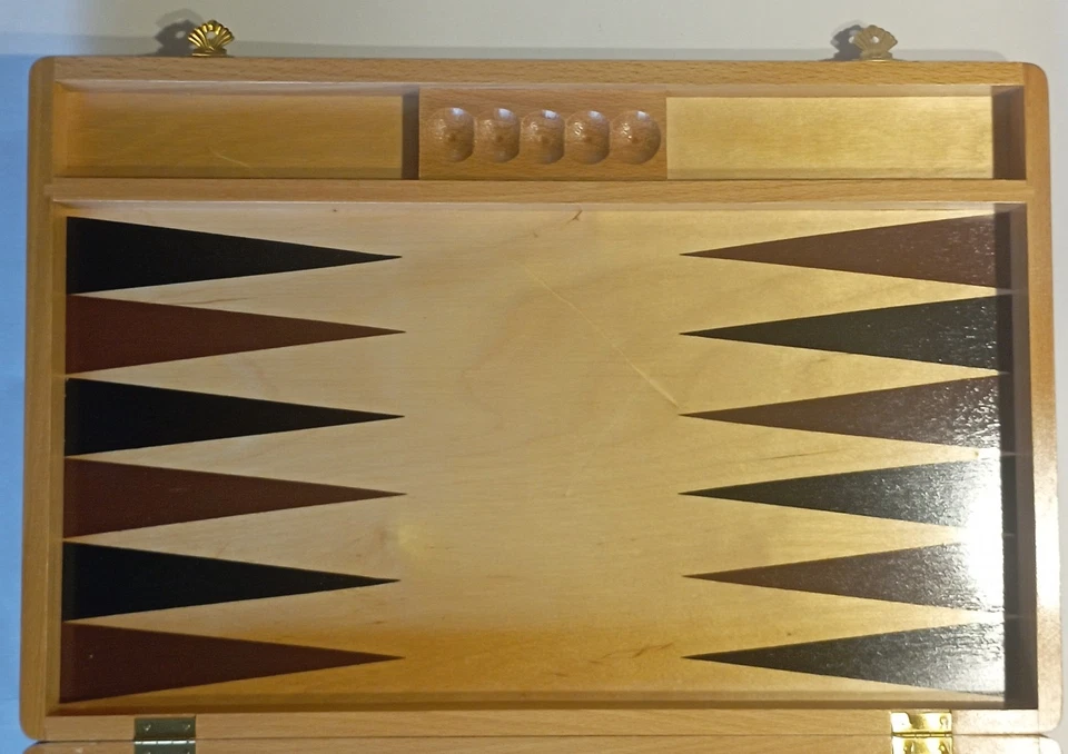 Backgammon Gesellschaftsspiel Holzspiel ca:  35  x  23  x  4  cm   #FW64 - Bild 3 von 4
