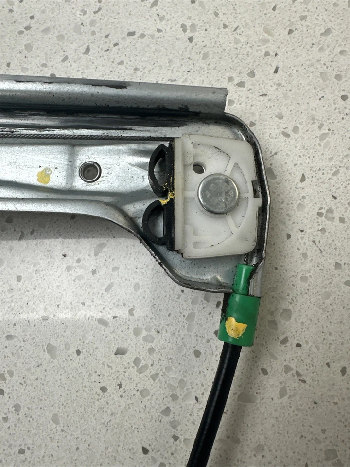 Dorman Fron Left Window Regulator For 2006-2011 Cadillac DTS 2008 2007 2009 OEM Foto 3 de 4