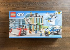 LEGO CITY Police 60140 Bulldozer Break-In Complete Set 561 pcs Ages 5-12