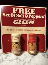 Vintage 1960s Gleem Toothpaste Promo Salt & Pepper Shakers Japan Original Card