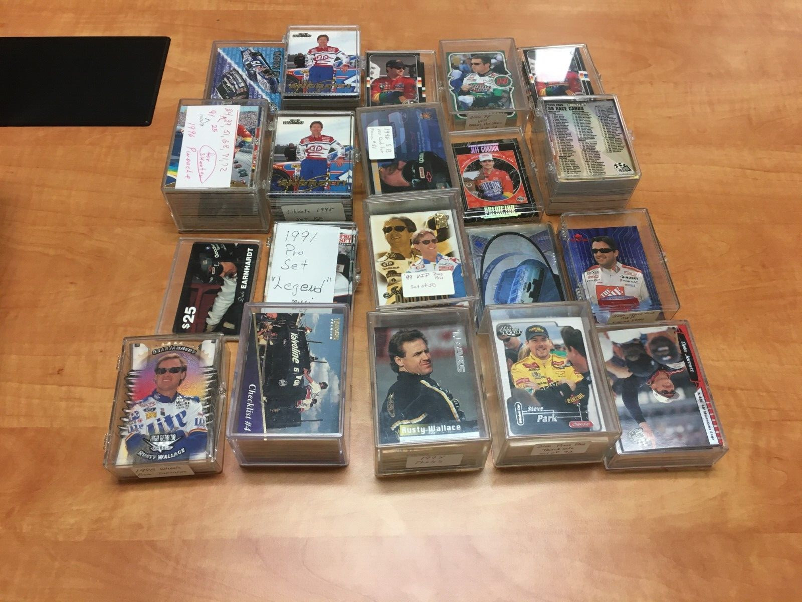 Lot of 1000+ 1990's NASCAR Trading Cards Press Pass Pinnacle Maxx Racers Choice