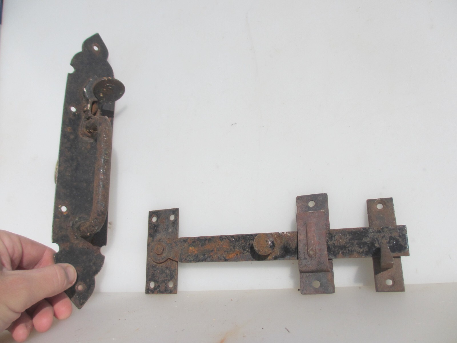 Antique Iron Door Latch Lock Catch Old Gate WC Barn Keep Vintage 9"W