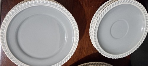 Vintage Harker Pate Sur Pate Chesterton Bread Plates Dinner,saucers and More - Picture 13 of 15