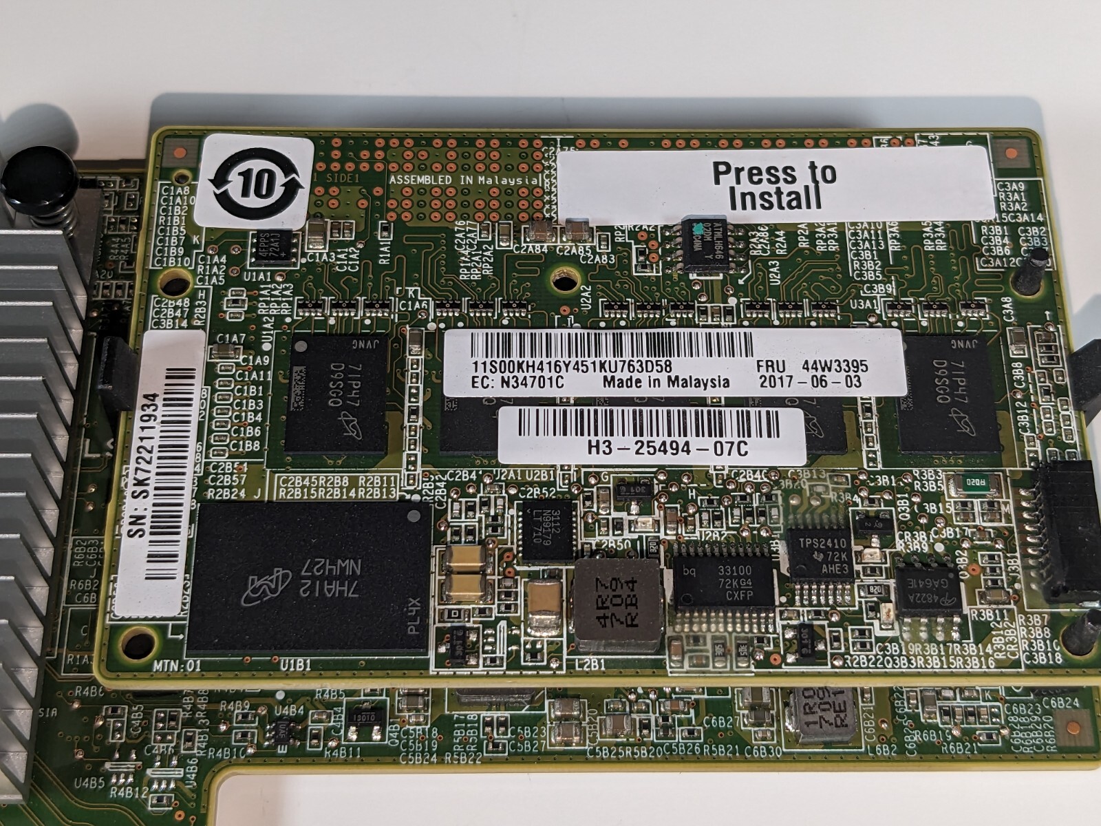 Lenovo IBM x3650 M5 x3250 M6 M5210 SATA SAS 4GB RAID 12GB Card 46C91111