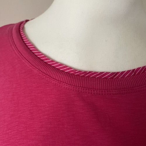 White Stuff 100% Cotton Bright Pink T Shirt Size 18 Stitch/Neck Detail - Picture 3 of 10