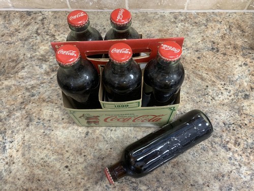 Vintage 6 Pack 1899 Full Bottles 2007 Limited Edition Holiday Coca-Cola (17B) - Picture 4 of 8