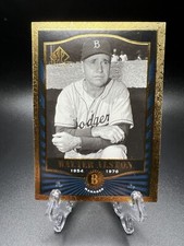 2001 SP Legendary Cuts - Walter Alston #36 Dodgers