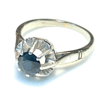 Bague Or 18 Carats Avec Saphir - Magnifique Bijou Vintage, 3.24 Grammes - Très Bon état