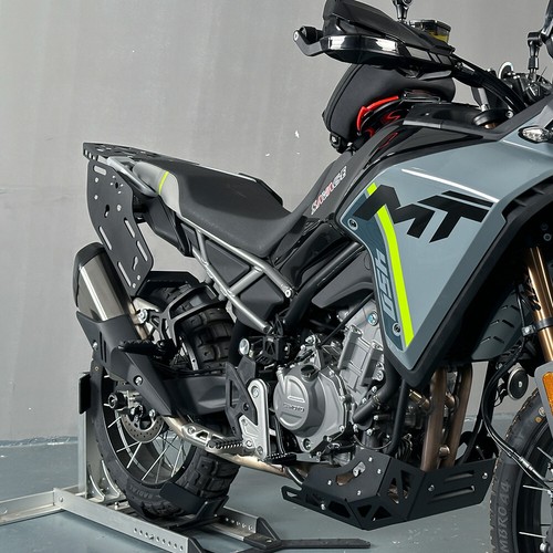 Soporte portaequipajes Sidebox para CF MOTO 450 MT 2024 450MT - Imagen 20 de 20