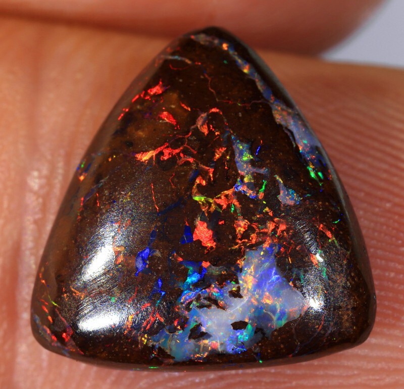 Opale Boulder d'Australie cabochon de collection matrix haut de gamme aux reflets intenses