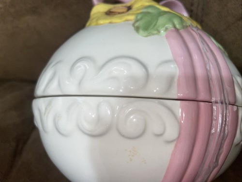 Easter egg Candy Holder - Picture 9 of 21