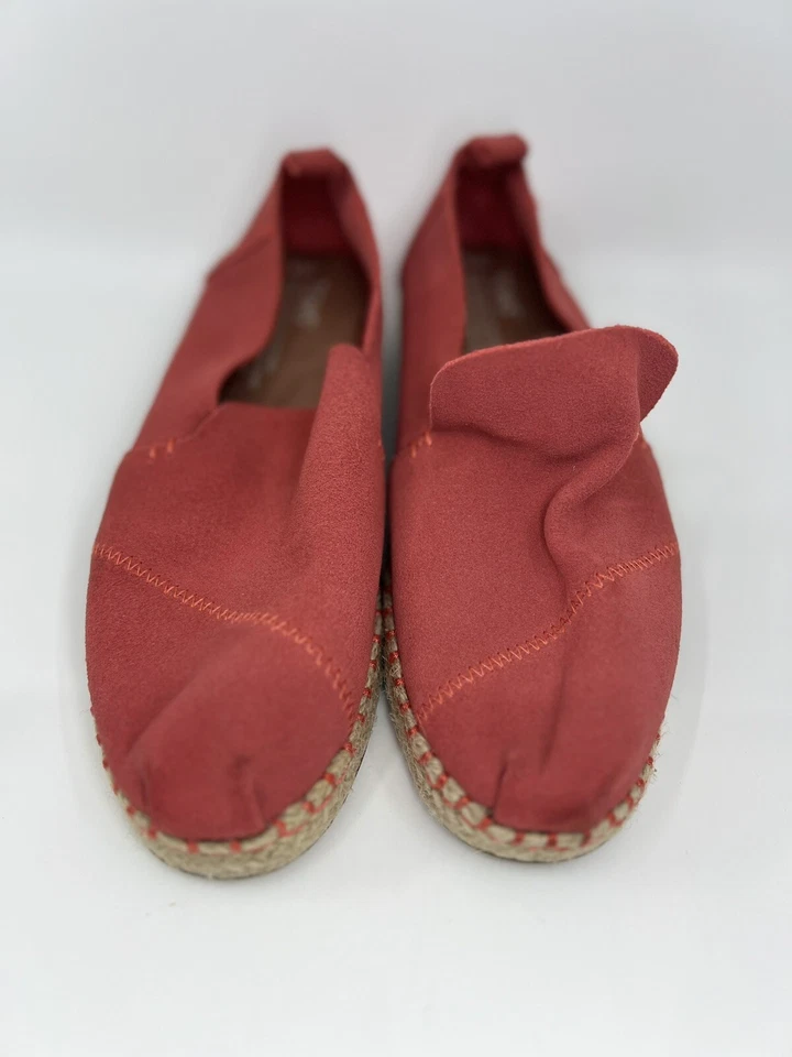 Zapatos Toms Zapatos Planos Para Mujer Coral Planos Sin Cordones Talla 6W Mocasines Usados en Excelente Condición Foto 2 de 4