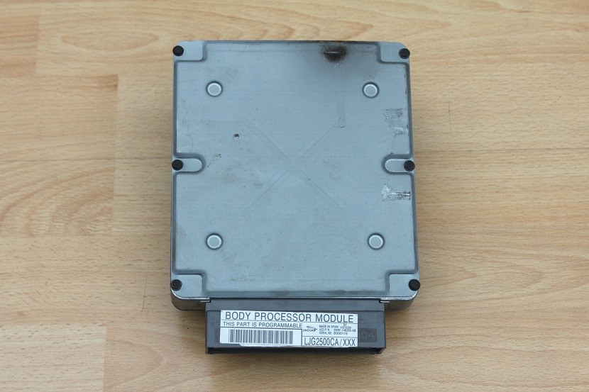 BODY PROCESSOR MODULE LJG2500CA Jaguar XK8 XKR Coupe 2002