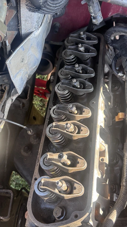 一对 351 W 福特气缸盖 — 第 3/4 张图片