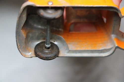 Vintage TootsieToy Dump Truck Cast Metal Made in USA - Picture 18 of 19