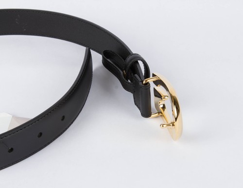 Neuer authentischer Gucci schwarzer Ledergürtel mit G goldener Schnalle Größe 70/28 - XS - Bild 5 von 7