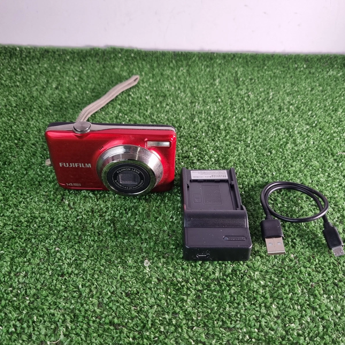 Fujifilm FinePix JV170 デジタルカメラ 動作品 14MP Fujifilm FinePix JV Series Digital Cameras 14-16.9 MP Maximum