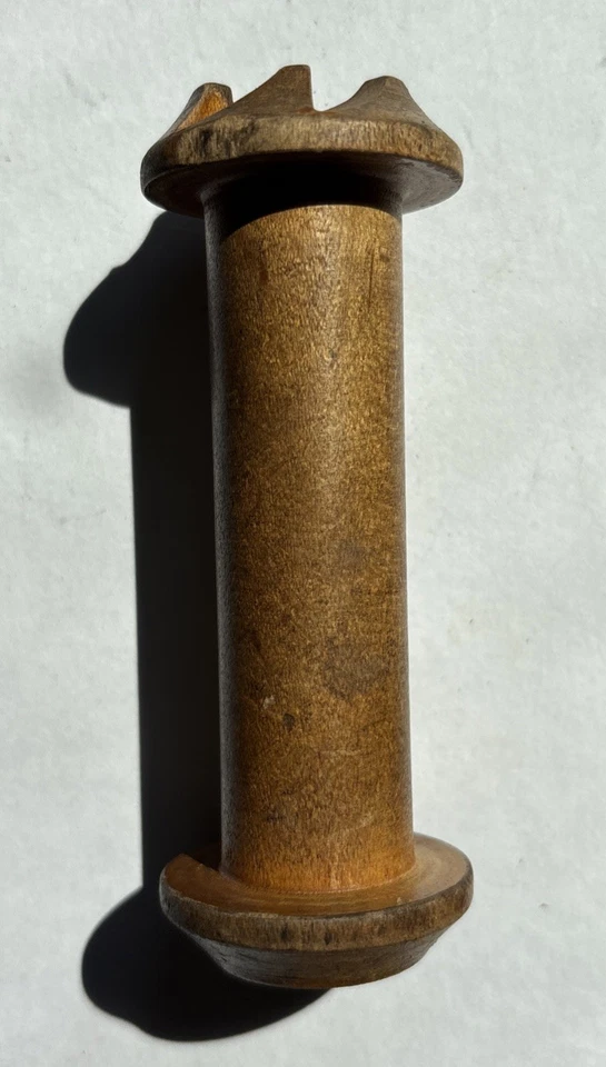 VTF Wooden Yarn Spool Spindle Textile Industrial Decor Primitive Farmhouse 4" - Image 4 of 4