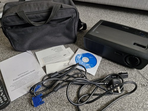 Dell 1210s Projector with Case And Remote Control Unit