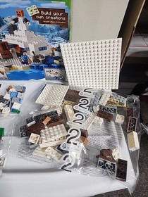 LEGO Minecraft: The Snow Hideout (21120) New In Open Box 100% Complete