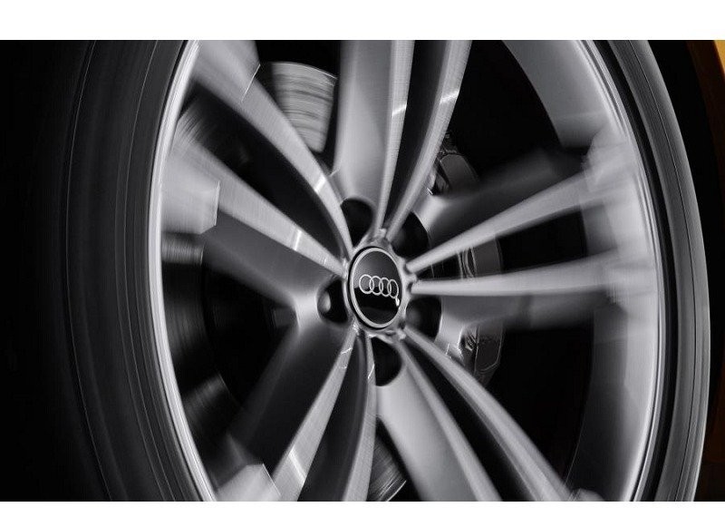 Audi Dynamic Spinning Center Hub Cap Black Genuine 4M8071006A | eBay