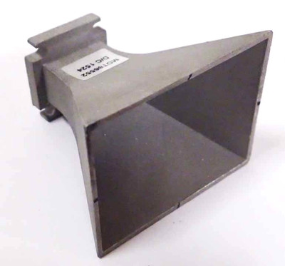 MDT86552 PYRAMIDAL HORN ANTENNA FREQ. 18-26.5 GHz 17db NOMINAL GAIN
